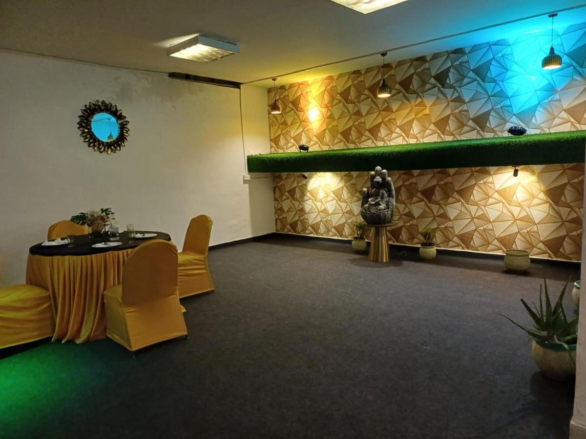 Hotel Elite Sector 45 I Gurgaon Central I Couple Friendly Екстериор снимка