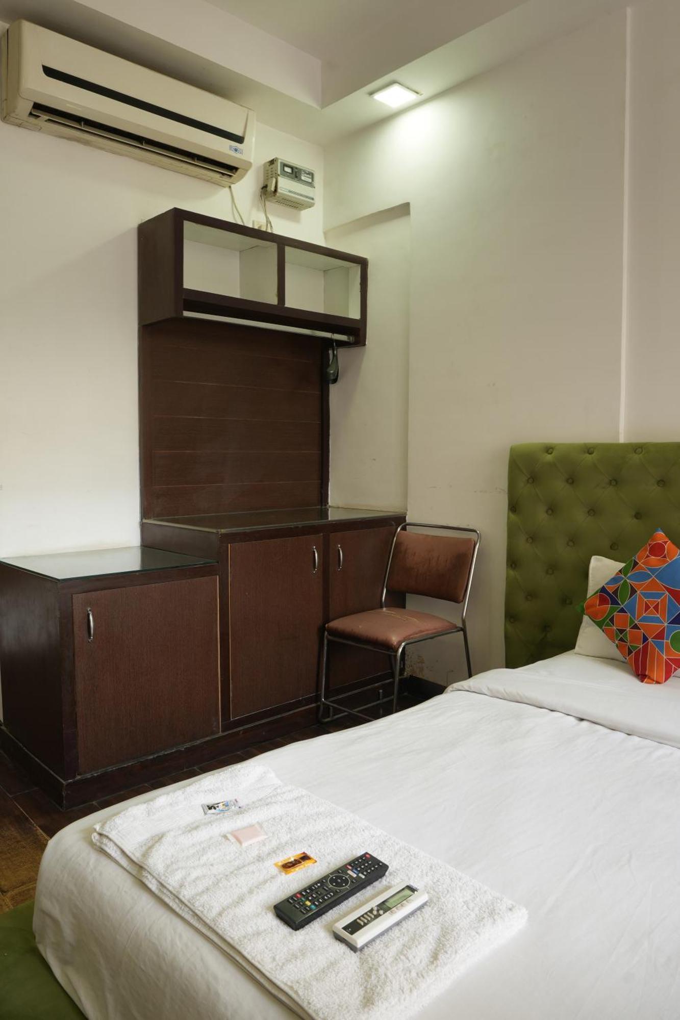 Hotel Elite Sector 45 I Gurgaon Central I Couple Friendly Екстериор снимка